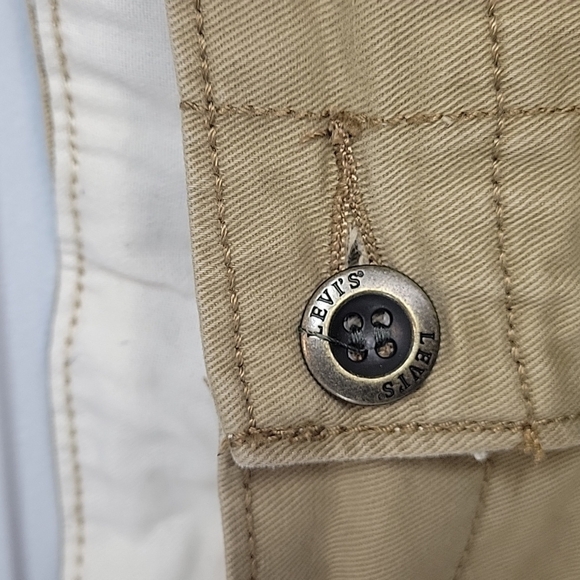 Levi's chinos - Picture 2 of 7